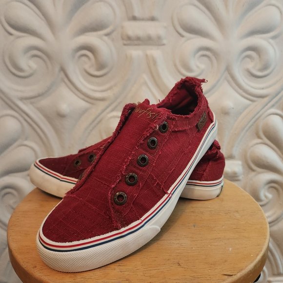 Blowfish Shoes - Blowfish Red Sneakers. EXCELLENT CONDITION! Size 7.5